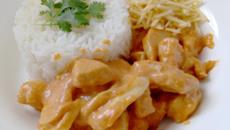 Strogonoff de frango simples