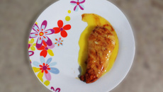 Carpaccio de pera com mostarda, vinho e nozes