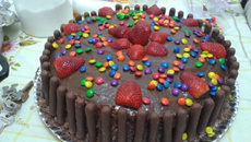 Bolo de morango com nutella