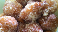 Bolinho de queijo caramelado fácil