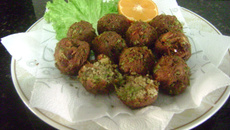 Bolinho alface com carne