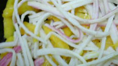 Salada de kani kama