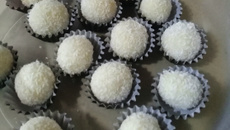 Docinho diet de leite em pó e coco