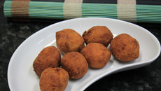 Bolinho de abóbora com carne seca e mussarela