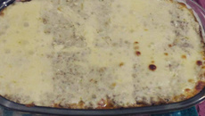 Escondidinho à bolonhesa