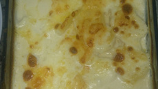 Batata gratinada cozida no leite