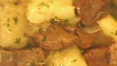 Vaca atolada fácil e barata