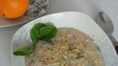 Polenta cremosa com agrião