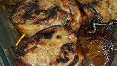 Medalhão de filé mignon ao vinho tinto