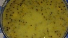 Pavê de bolo formigueiro com maracujá