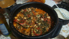 Moqueca de peixe e camarão