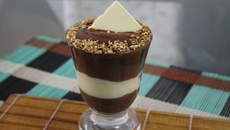 Ovo da Páscoa de travessa