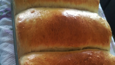 Pão caseiro simples da Mayne