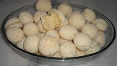 Pão de queijo com batata