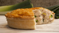 Torta cremosa de frango