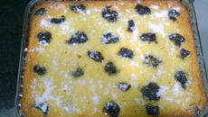 Bolo de mandioca (aipim) com ameixa do Lúcio Cezar