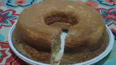 Bolo de fubá com leite de coco