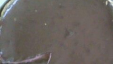 Torta de goiaba com chocolate