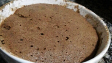 Bolo de caneca no micro-ondas