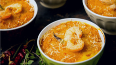 Escondidinho de aipim com camarão 