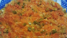 Salada de verduras e legumes refogada
