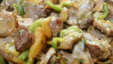 Carne de sol com molho 4 queijos