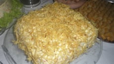 Torta de frango com pão de fôrma