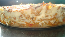 Torta de frango de pão de forma assada