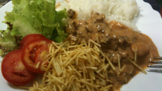 Estrogonofe super fácil de carne