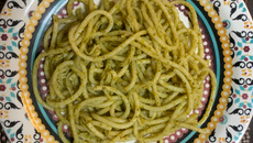 Macarrão ao pesto