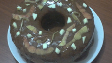 Bolo de maçã com aveia, canela e passas