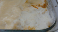 Escondidinho de purê de batatas com frango