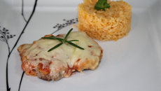 BIfe à parmegiana diferente