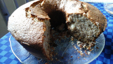 Bolo de amendoim e castanha