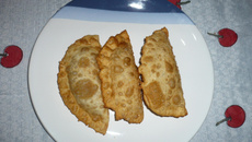 Massa caseira para pastel