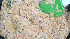 Repolho com peito de frango