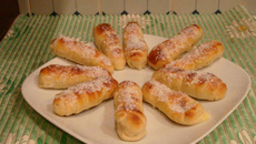Enroladinhos de queijo