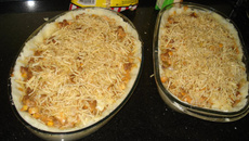 Batata recheada com estrogonofe de filé