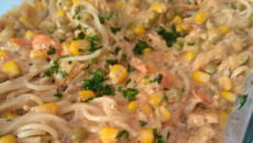 Macarrão ao molho de sardinha ao creme de leite