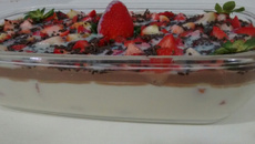 Sobremesa chococreme com morango