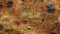 Filé de peixe ao molho de tomate com requeijão