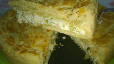 Torta de alho poró com ricota
