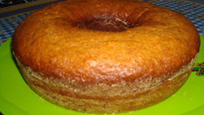 Bolo fácil de banana no liquidificador