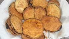 Berinjela a milanesa