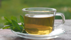 Chá de laranja, hortelã e mel