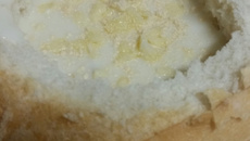 Sopa de palmito no pão Italiano