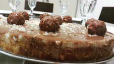 Cheesecake de bombom com castanha-do-pará