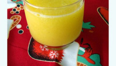 Suco de cascas de cajás do Lúcio Cezar