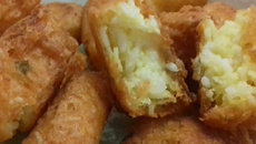 Bolinho de arroz com aipim