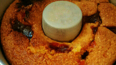 Bolo de milho com goiabada